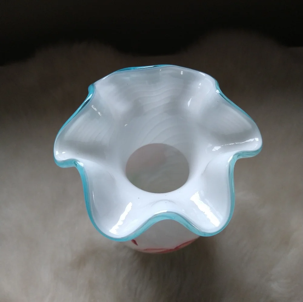 Vintage Fenton Aqua Crest Vase White Swirl Glass Hand Painted‎ Roses 6